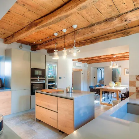 Zita Holiday home